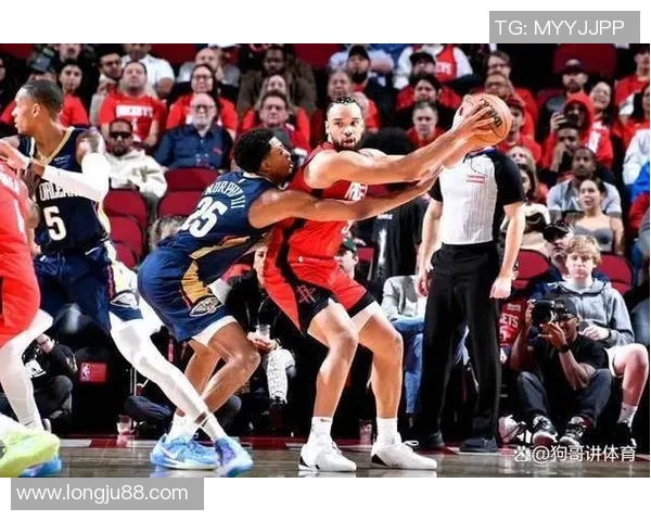 休斯顿火箭与芝加哥公牛的巅峰对决谁能笑到最后