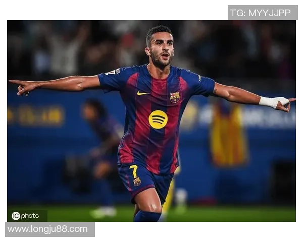 费兰托雷斯的崛起之路：从青训天才到世界级足球明星的蜕变与挑战