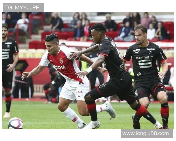 哈镇迎战因弗内斯争夺联赛积分巅峰之战即将上演